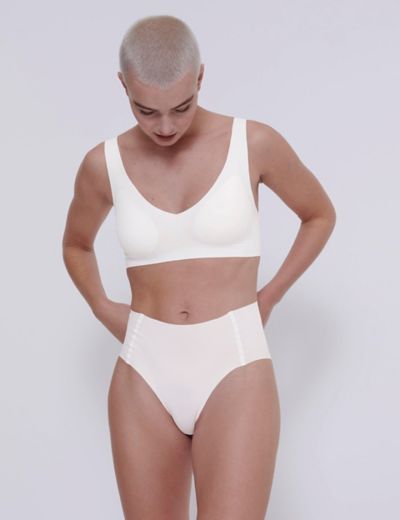 White Seamless Non-Padded Non-Wired Bralette