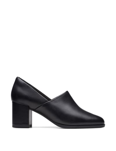 Leather Block Heel Court Shoes CLARKS M S