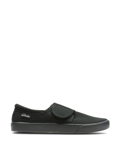 M&s school hotsell pumps