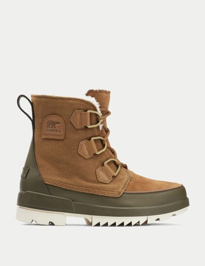 Sorel boots cheap in store