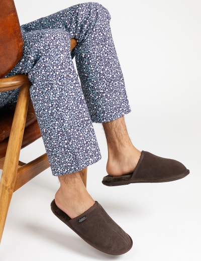 Mens suede mule best sale slippers