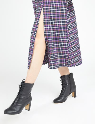 Ladies ankle boots 2025 at m&s
