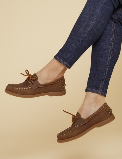 Jones boat new arrivals shoes