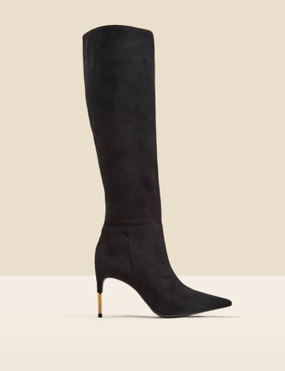 Long boots no sales heel