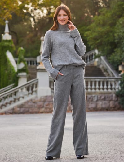 Wide leg trousers wool top