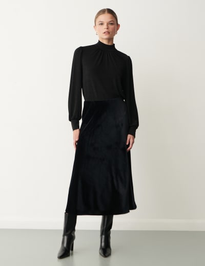Midi slip skirt store in drifting flowers
