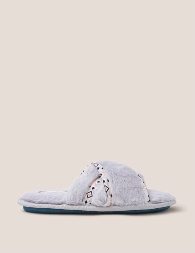 White stuff deals mule slippers