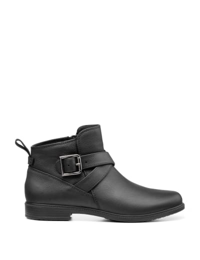 M and s wide fit online ankle boots