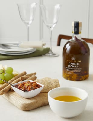 The Hot & Spicy One Chilli Gift Selection