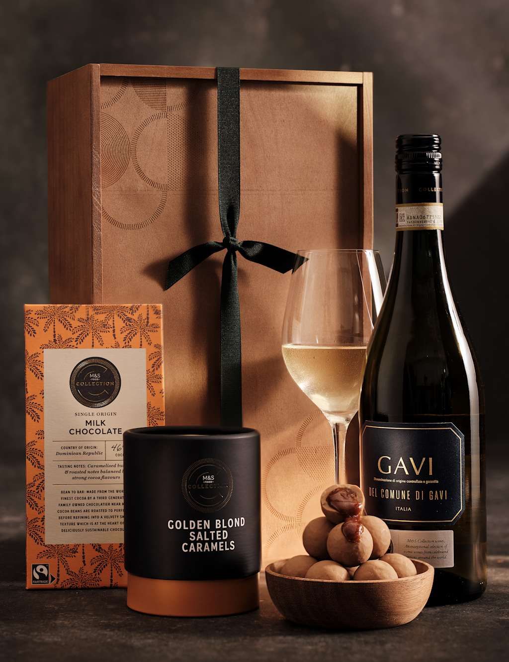 White Wine & Chocolate Gift Box | M&S
