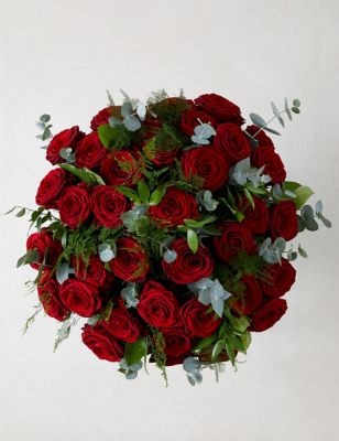 Forever Love Rose Bouquet (Delivery from 9th February 2022)