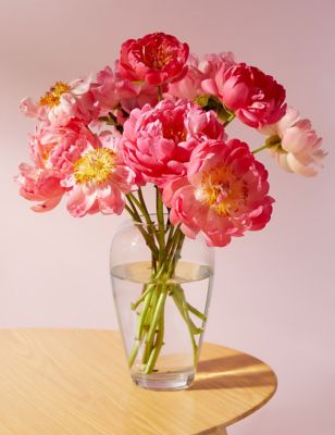 Seasonal Peony Flowers Bouquet (Delivery from 29th June 2022)