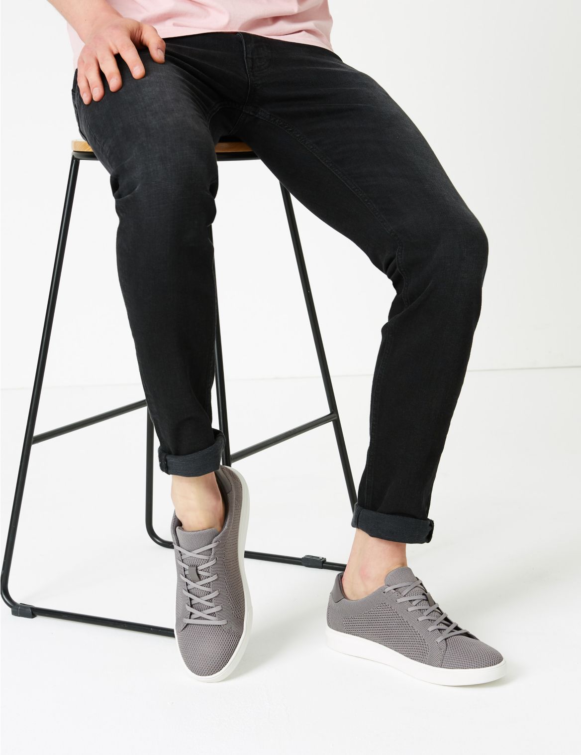 Knitted Lace-Up Trainers grey