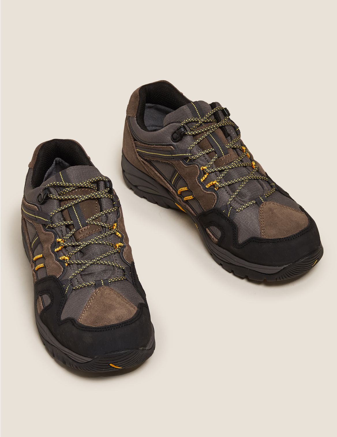 Waterproof Walking Shoes brown
