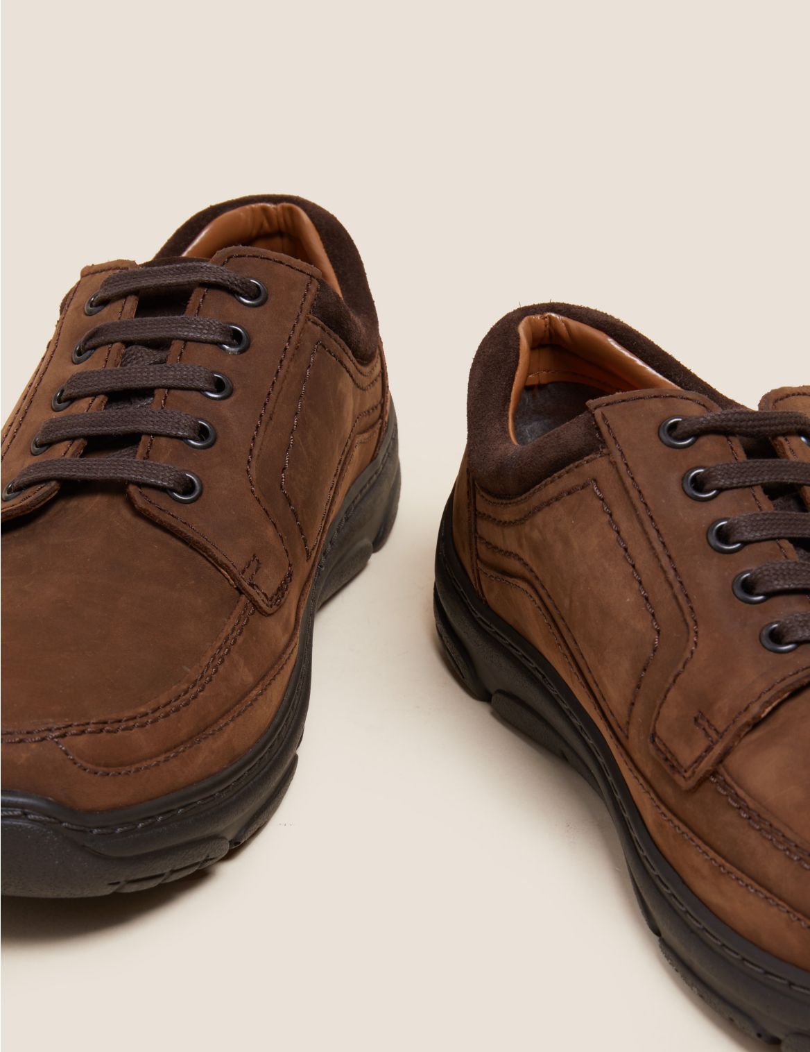 Wide Fit Leather Shoes with Airflex&trade; brown