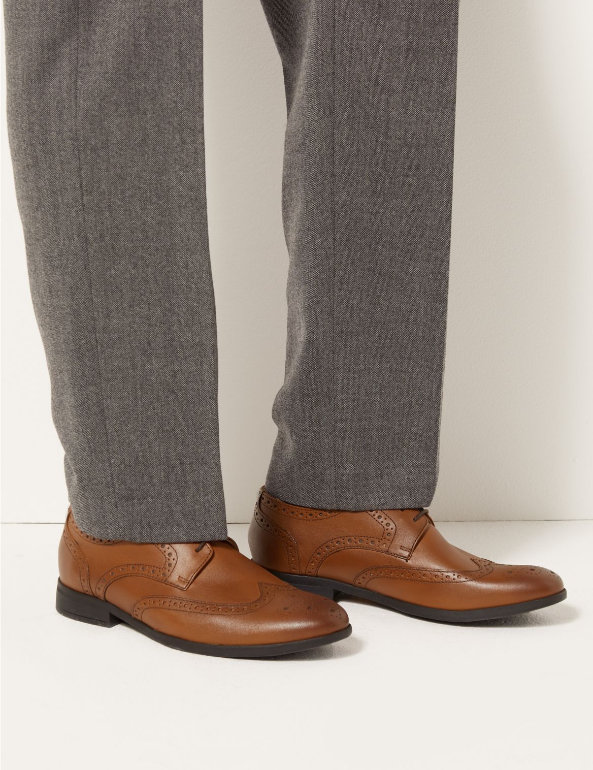 Leather Brogues with Airflex&trade; brown