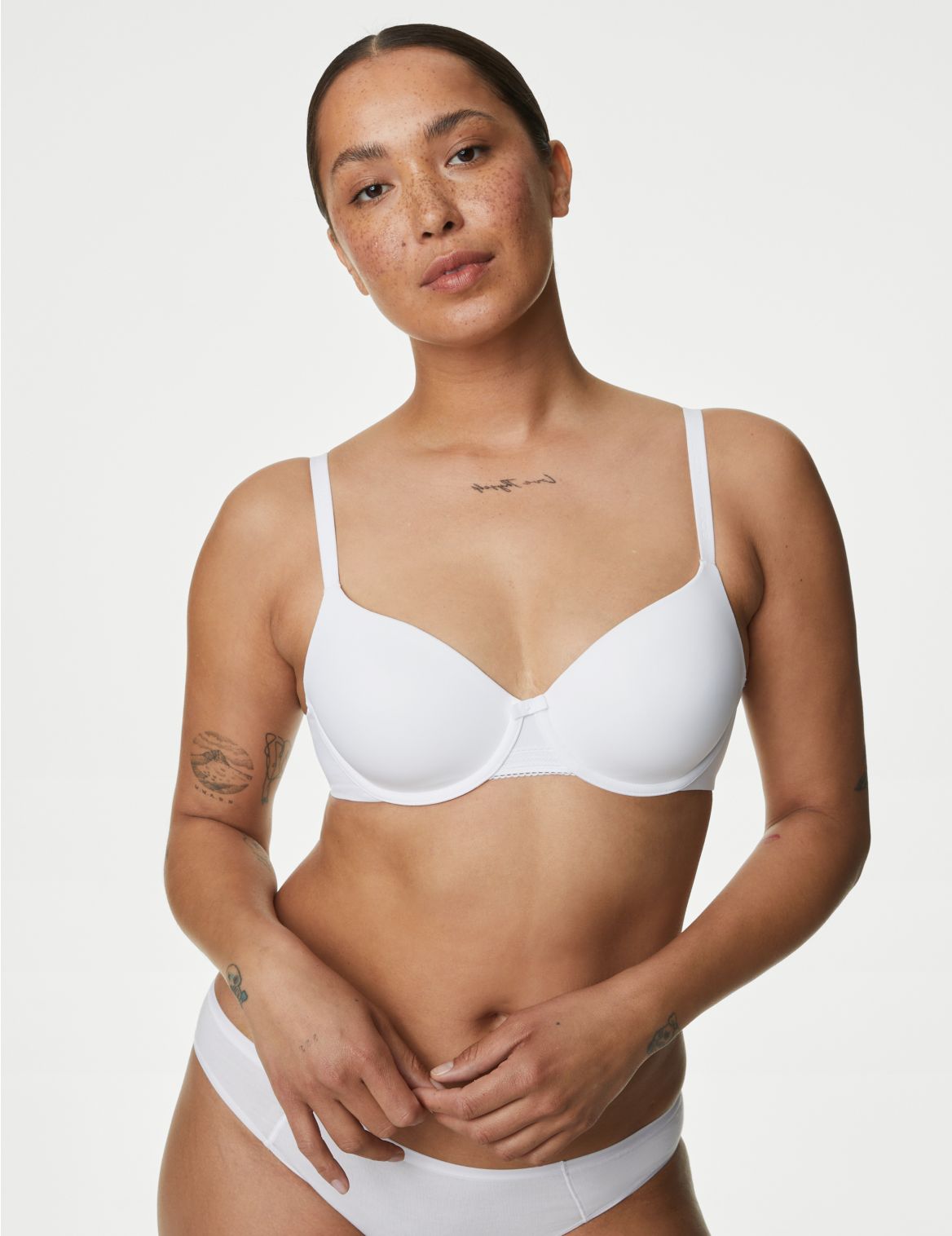 Body&trade; Padded Full Cup T-Shirt Bra A-E white