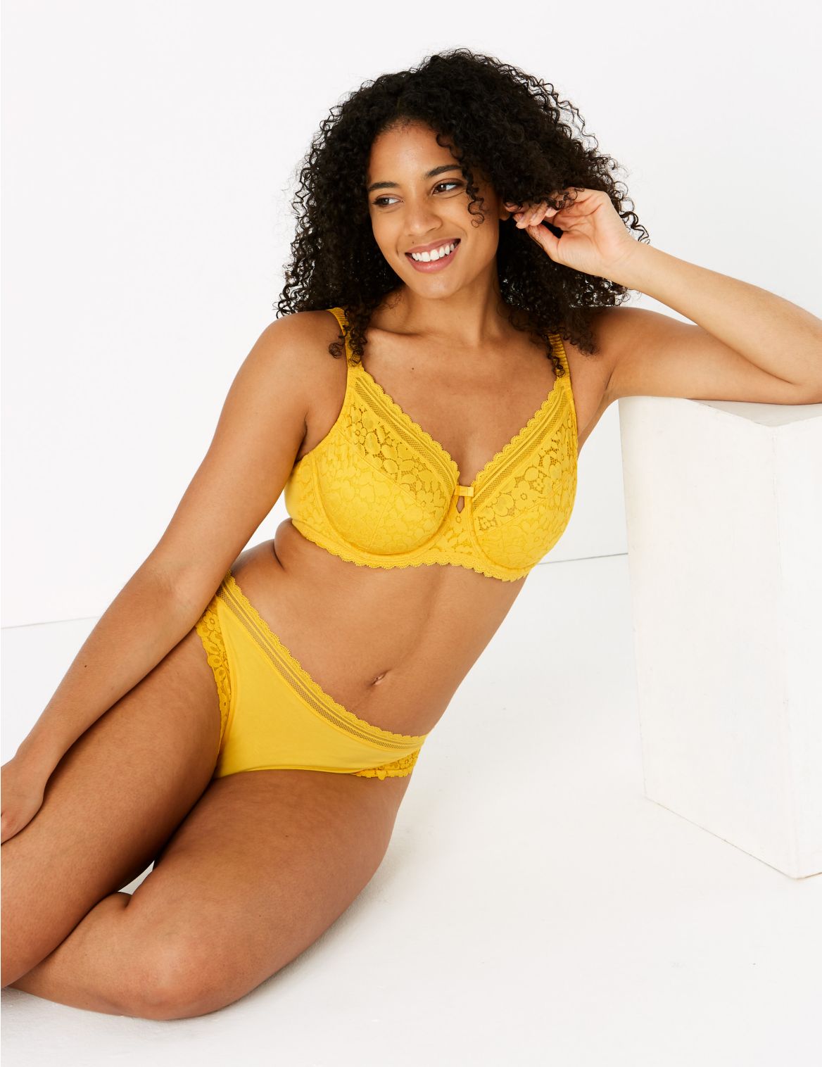 Cotton & Lace Non-Padded Full Cup Bra A-E yellow