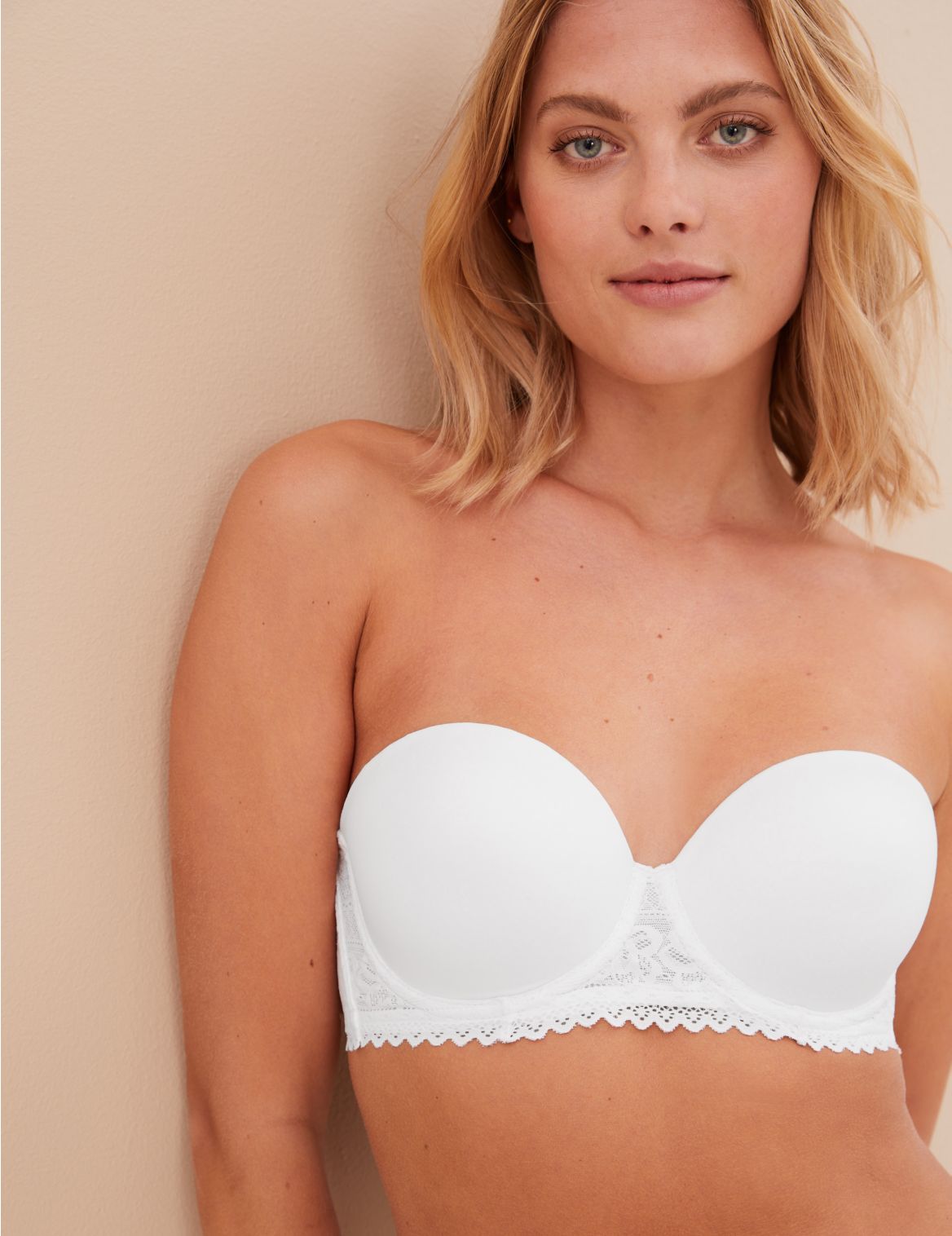 Sumptuously Soft&trade; Padded Strapless Bra A-E white