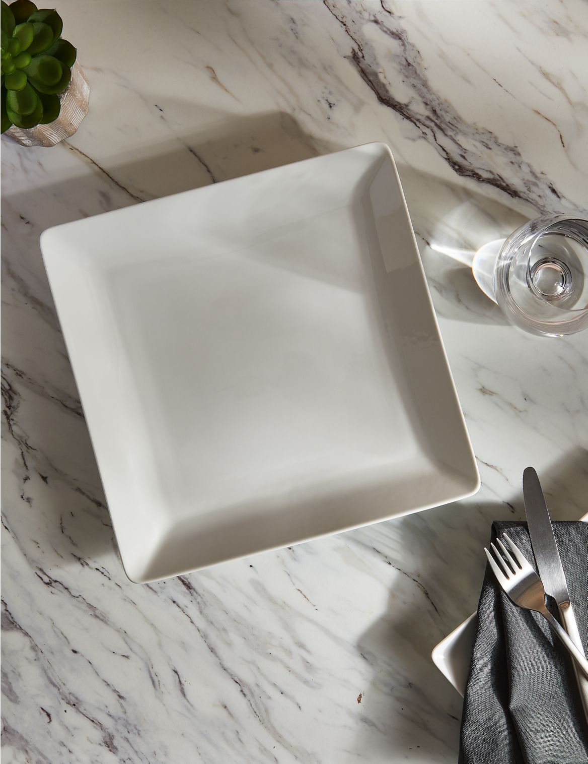 Maxim Square Dinner Plate white