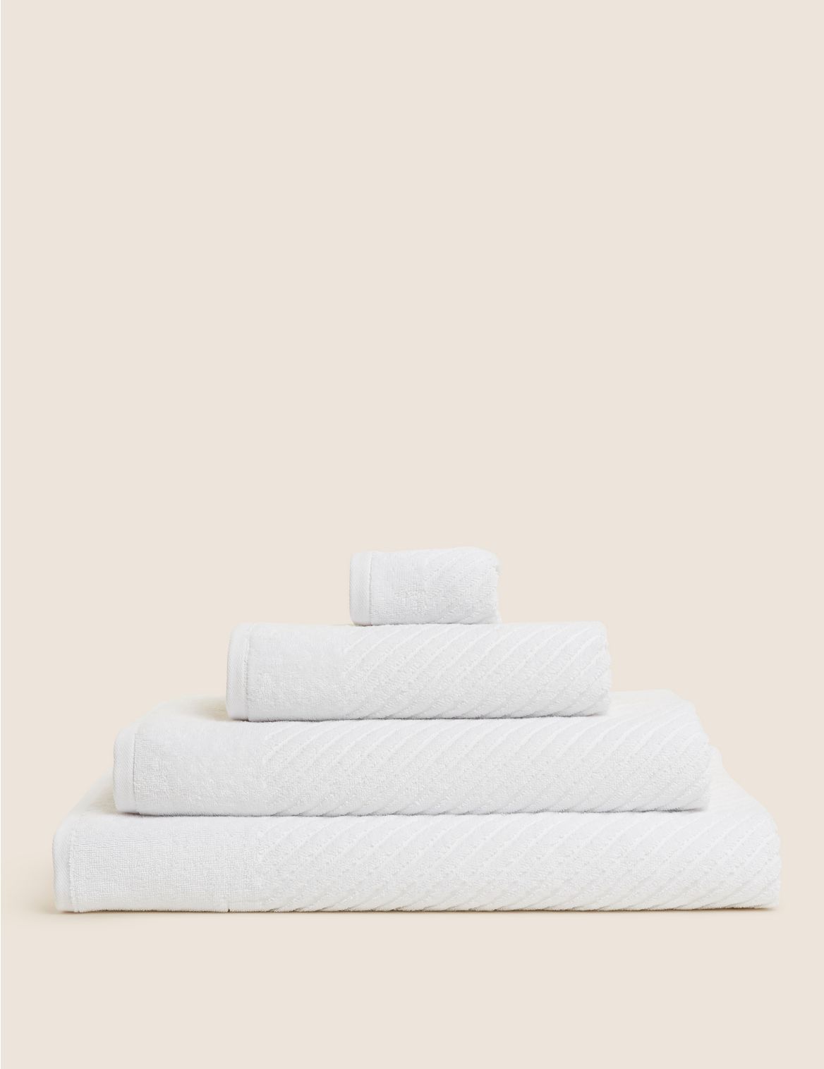 Cotton Rich Plush Quick Dry Towel white