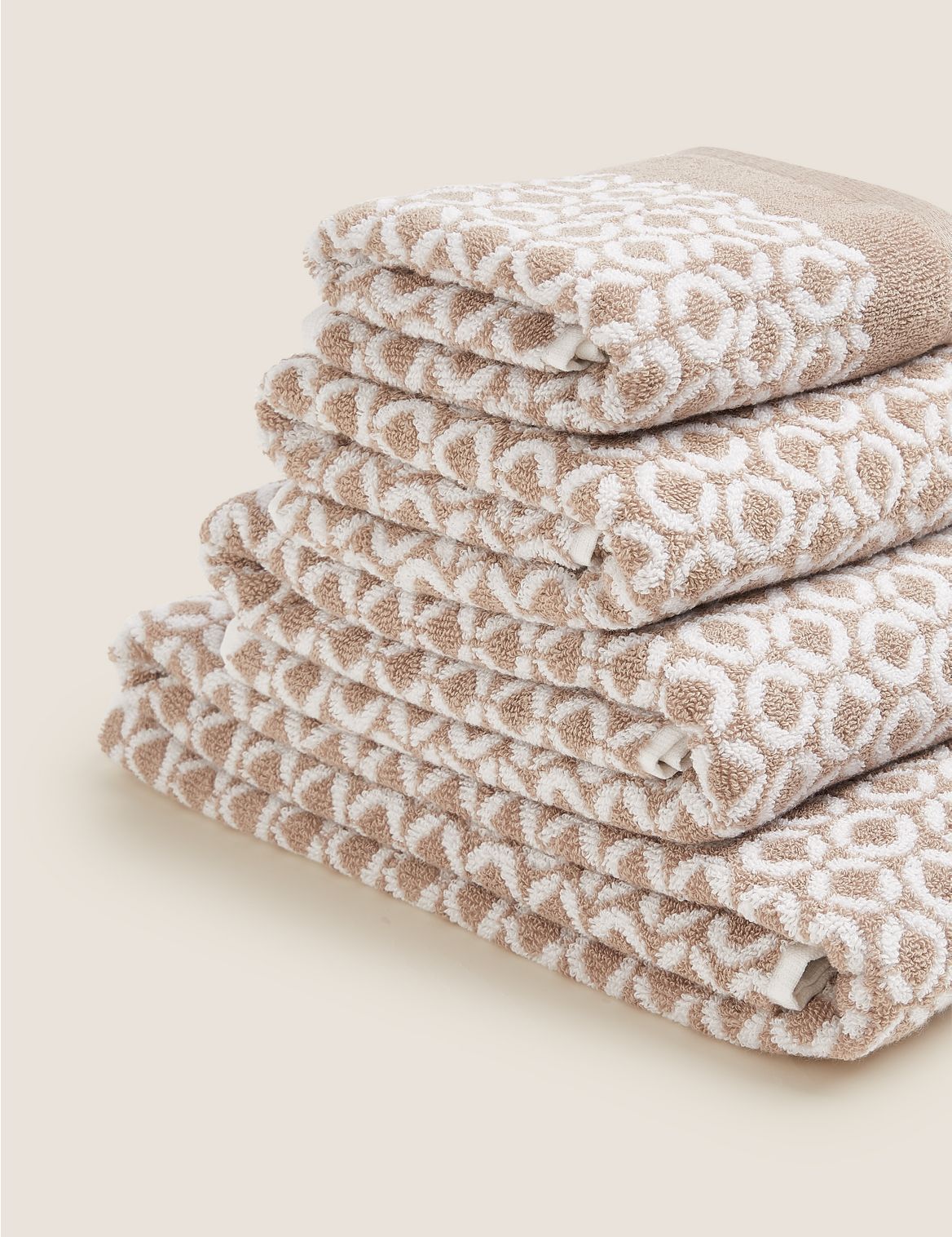 Pure Cotton Repeat Links Towel brown
