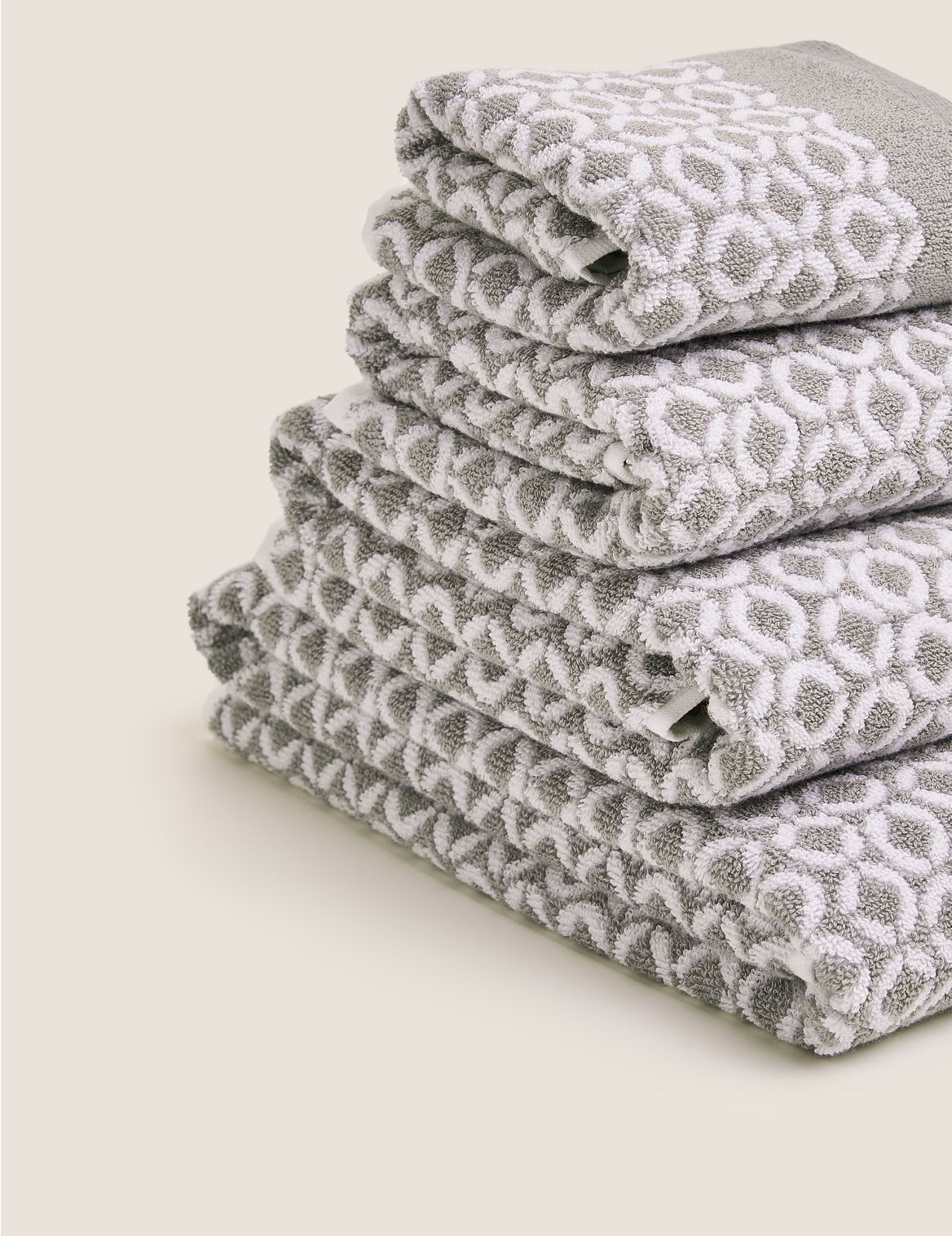 Pure Cotton Repeat Links Towel grey