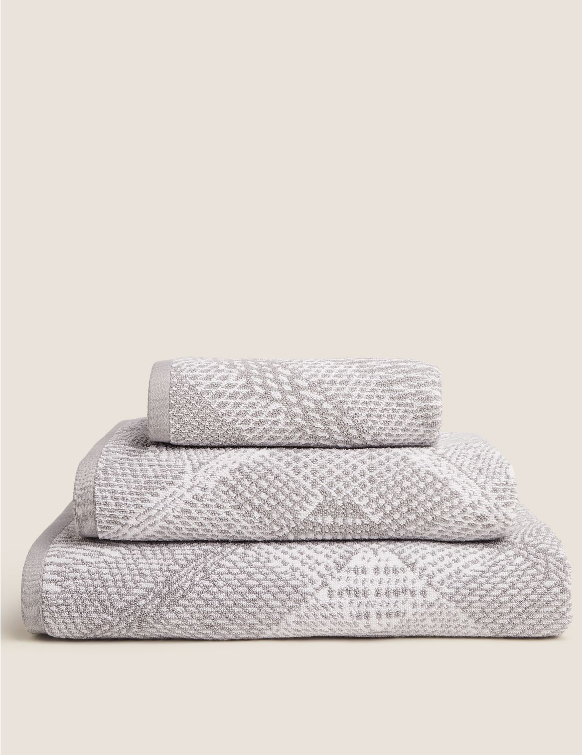 Pure Cotton Repeat Diamond Towel grey