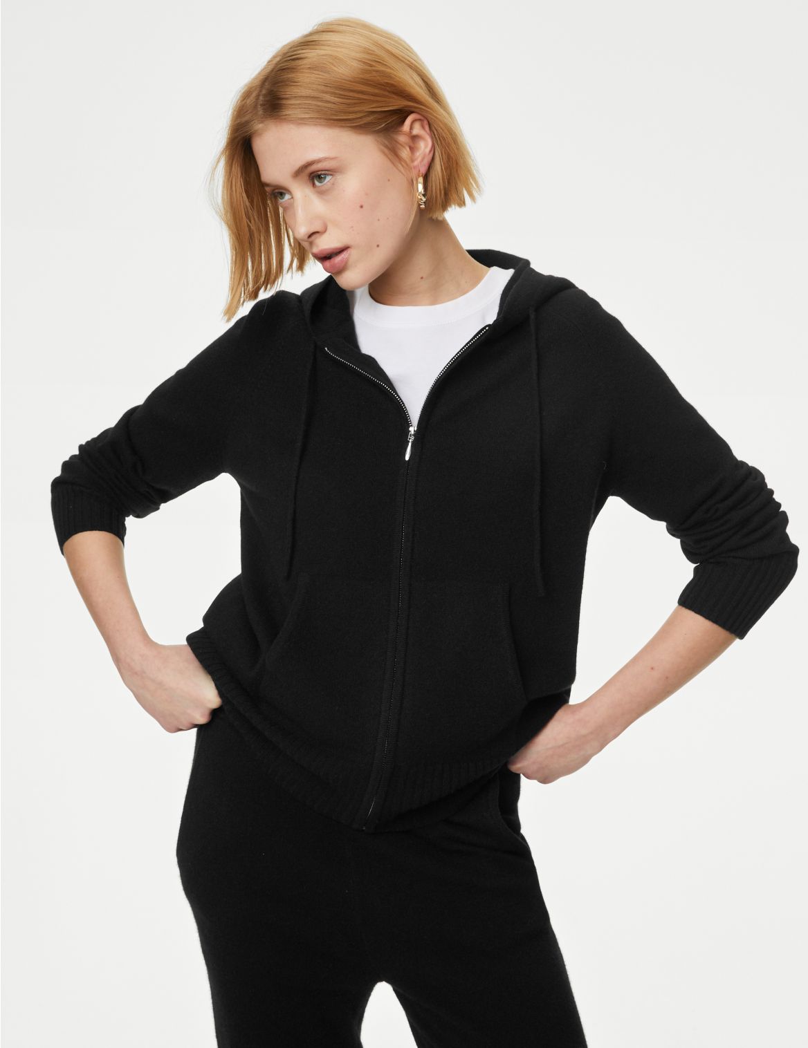 Pure Cashmere Knitted Relaxed Hoodie black