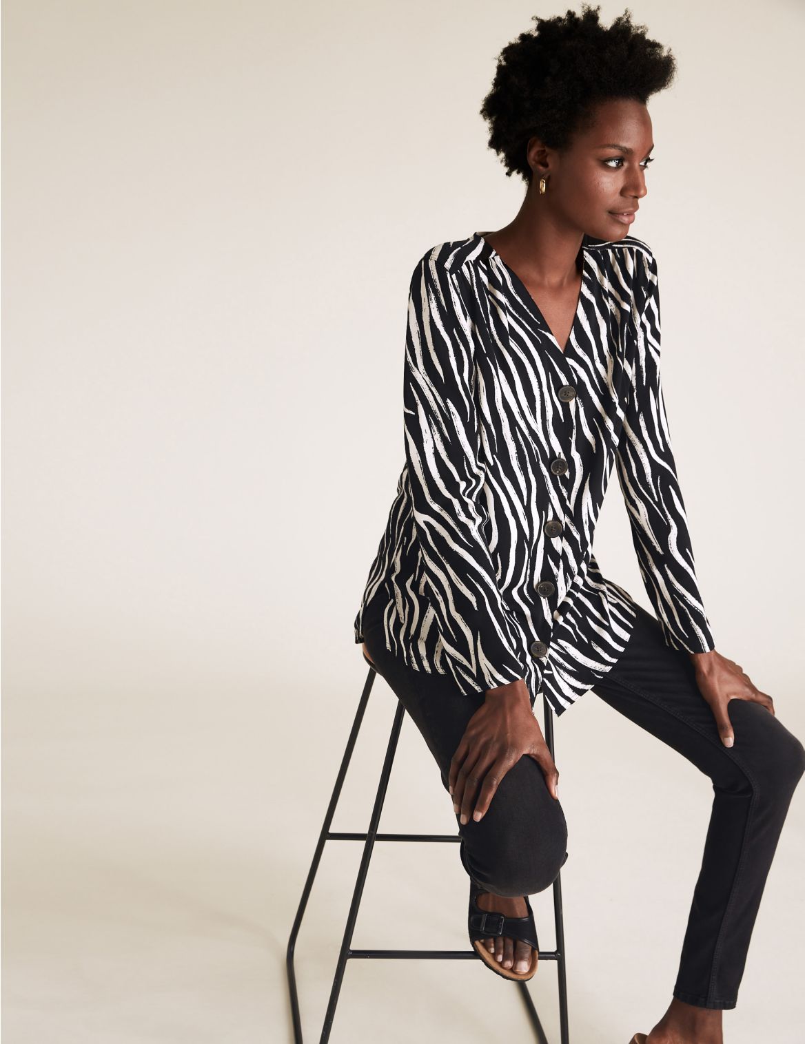 Zebra Print V-Neck Long Sleeve Tunic black