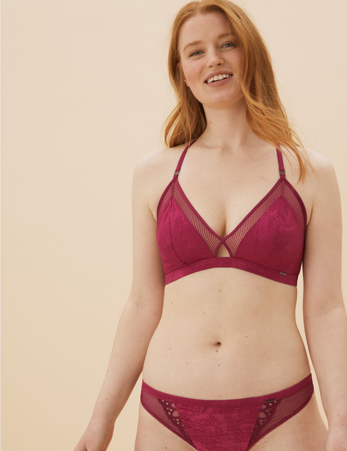 Nouveau Embroidered Bralette pink