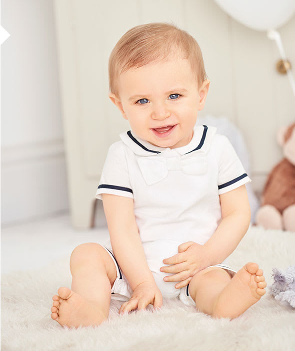 Baby & newborn clothes, sleepsuits & vests