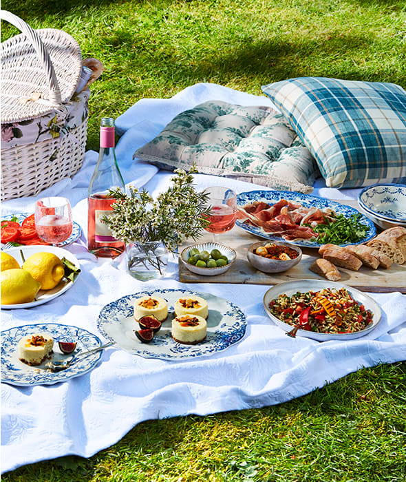 Pack the perfect picnic